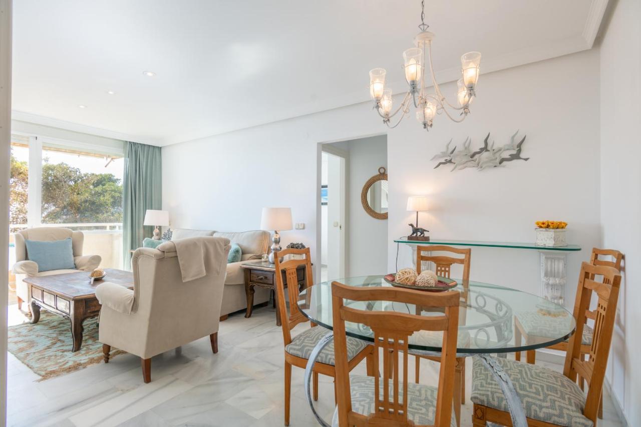 Apartamento Familiar Vistas Al Mar By Rent Me Estepona Buitenkant foto