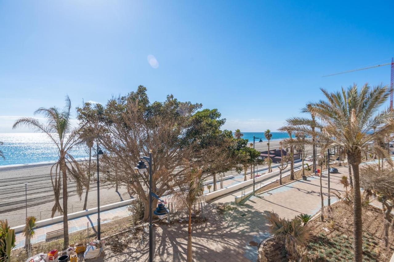 Apartamento Familiar Vistas Al Mar By Rent Me Estepona Buitenkant foto