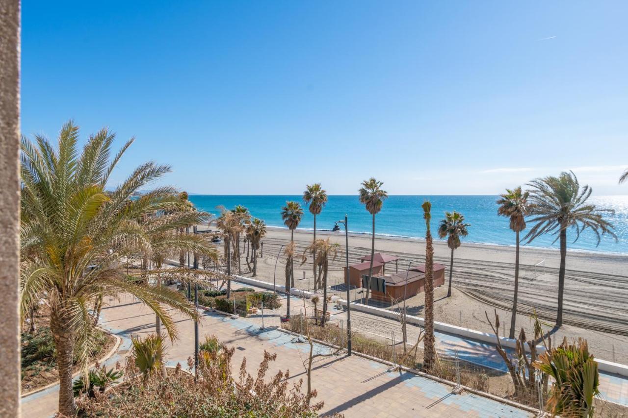 Apartamento Familiar Vistas Al Mar By Rent Me Estepona Buitenkant foto